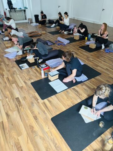 Day 113: 75h Teacher Training in Dusseldorf (Day1-5)