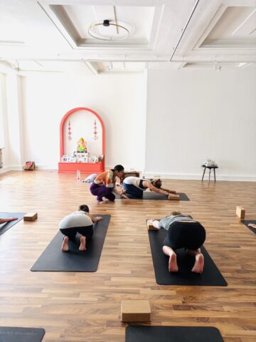 Day 113: 75h Teacher Training in Dusseldorf (Day1-5)