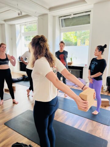 Day 113: 75h Teacher Training in Dusseldorf (Day1-5)